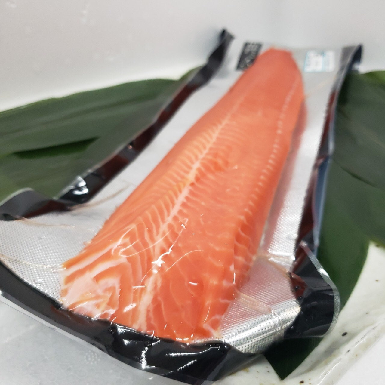 サーモンロイン